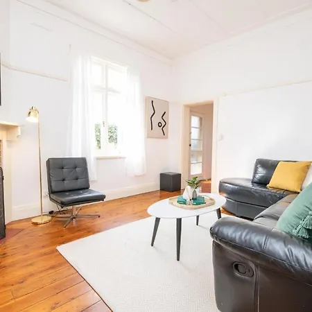 Lords Cottage Charming Cbd Home, Pet Friendly Orange Exterior photo