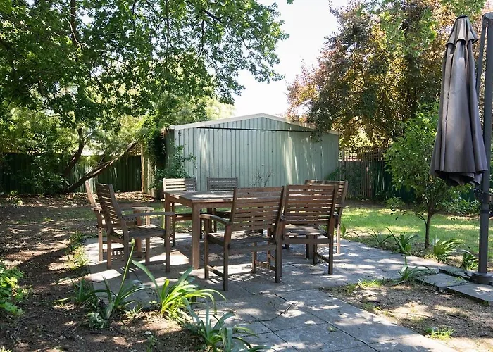 Lords Cottage Charming Cbd Home, Pet Friendly