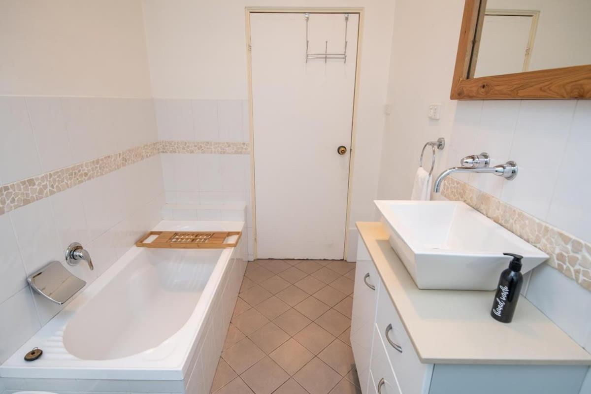 Holiday home Lords Charming Cbd Home, Pet Friendly Orange